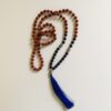 Rudraksha Buddha Mala avec pierres - Lapis Lazuli
