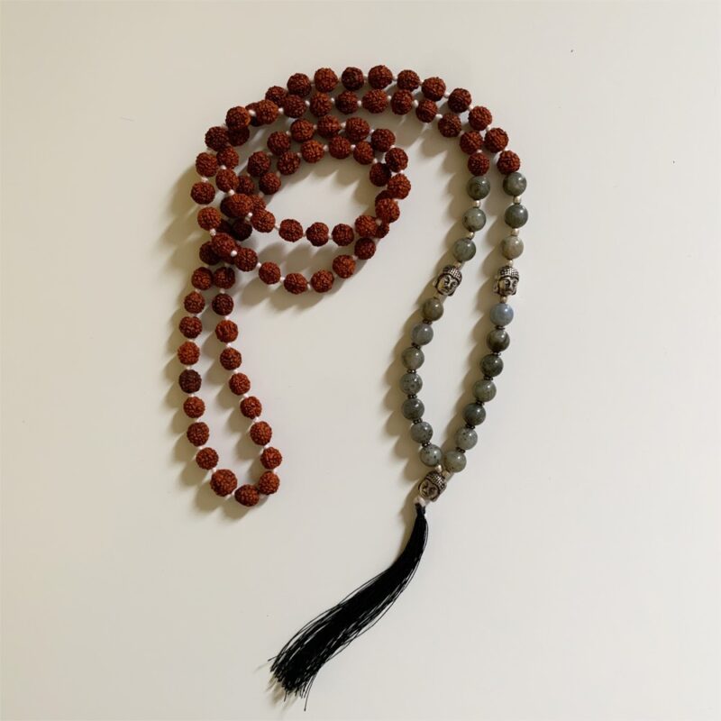 Rudraksha Buddha Mala avec pierres - Labradorite