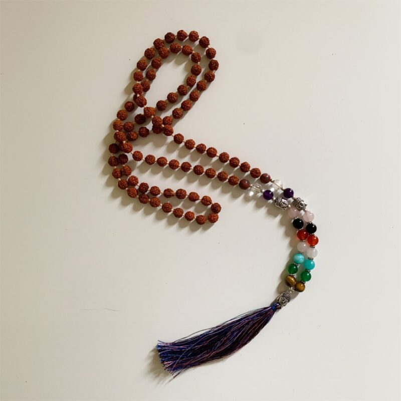 Rudraksha Buddha Mala avec pierres - Multi-stones